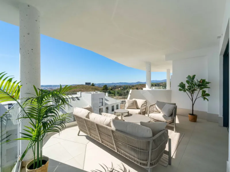 Apartment - Middle Floor Apartment в продаже в Fuengirola, Málaga. В доме 3 спален и 2 ванных комнат. Площадь дома 125 м²