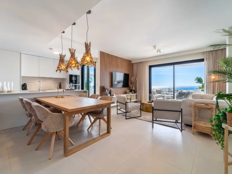 Apartment - Middle Floor Apartment в продаже в Fuengirola, Málaga. В доме 3 спален и 2 ванных комнат. Площадь дома 125 м²