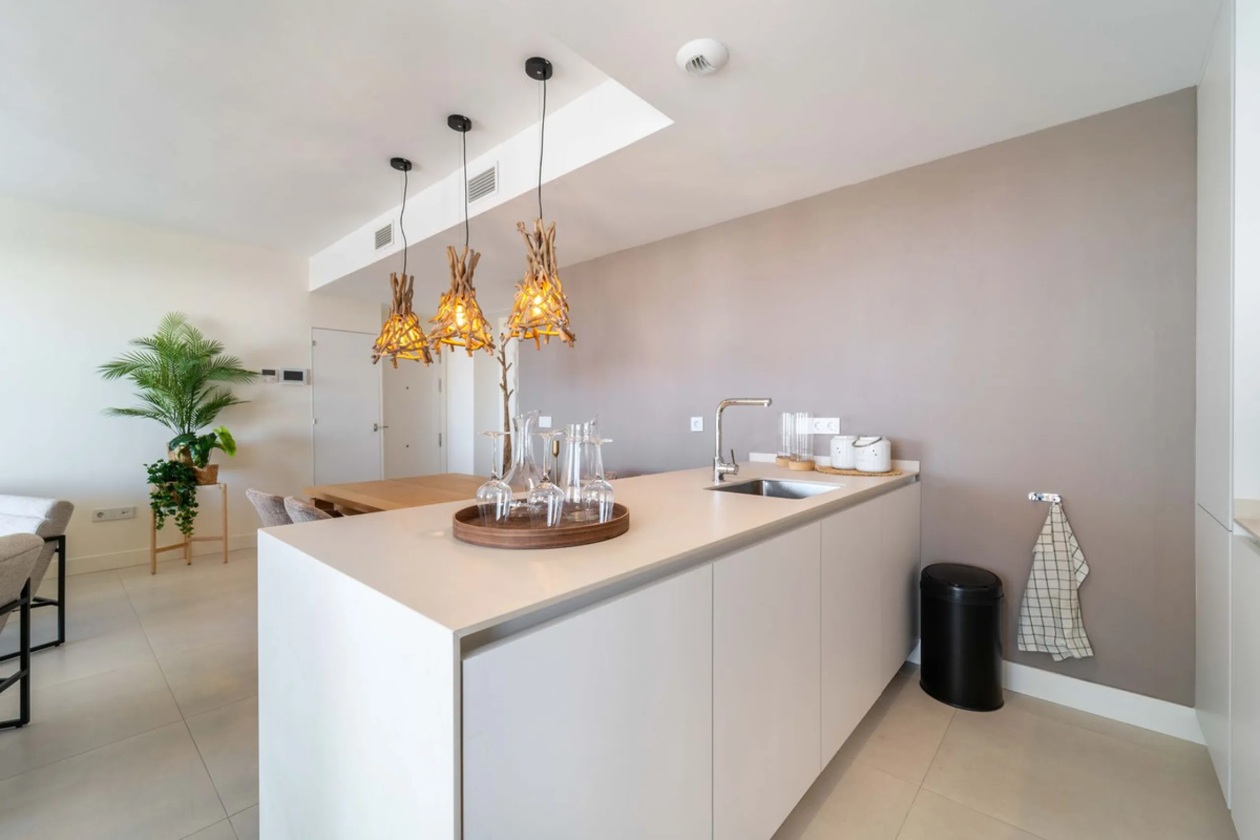 Apartment - Middle Floor Apartment в продаже в Fuengirola, Málaga. В доме 3 спален и 2 ванных комнат. Площадь дома 125 м²