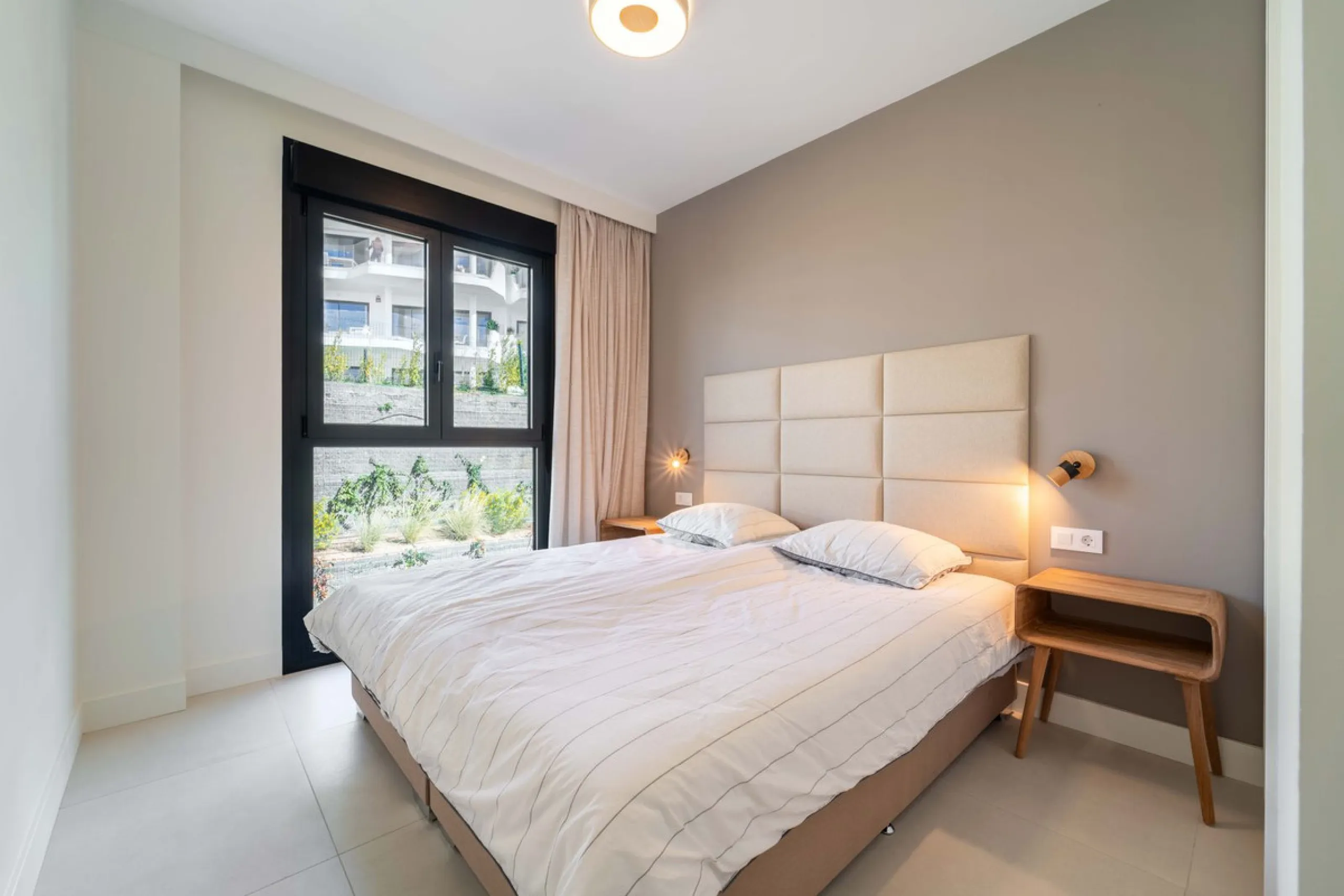 Apartment - Middle Floor Apartment в продаже в Fuengirola, Málaga. В доме 3 спален и 2 ванных комнат. Площадь дома 125 м²