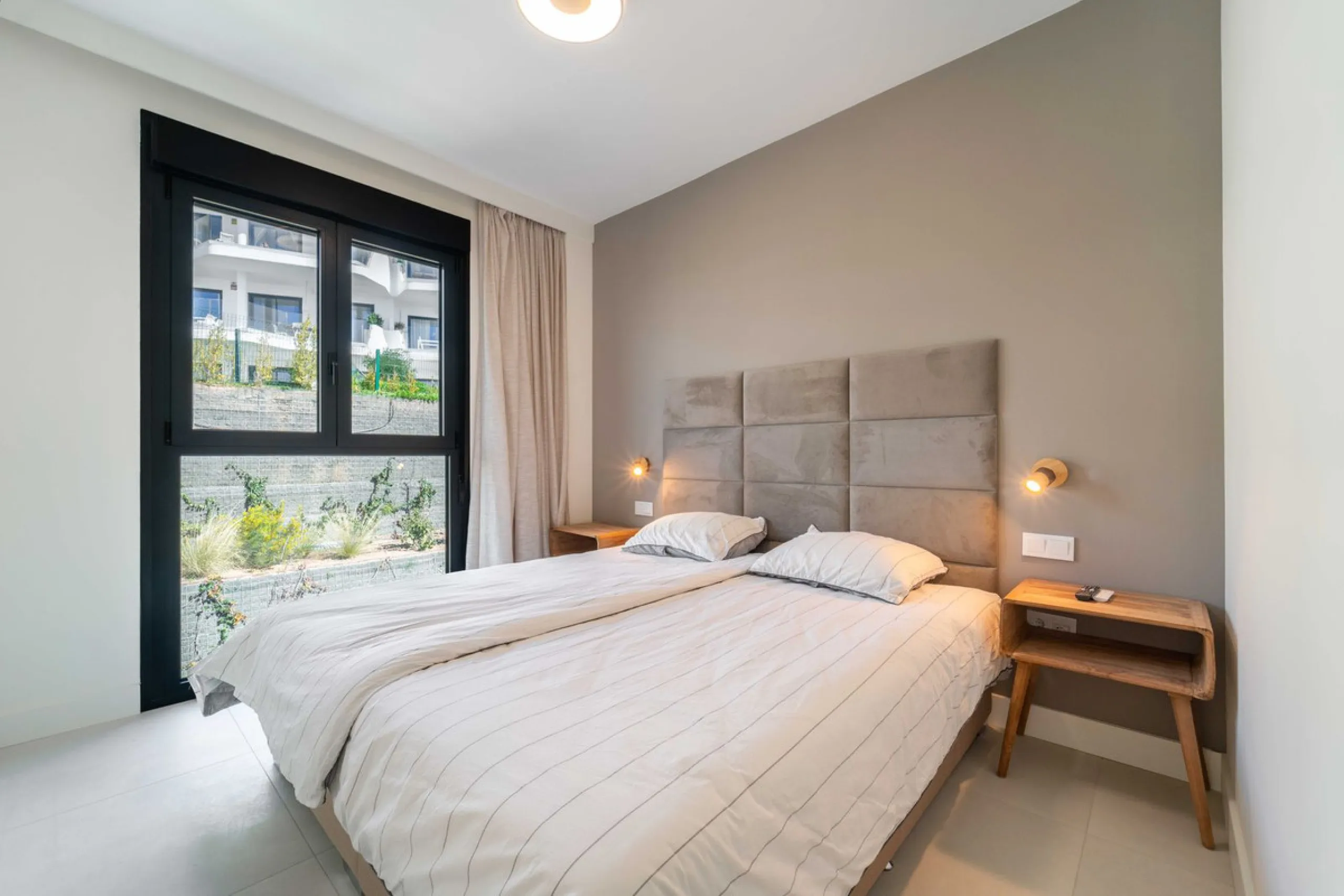 Apartment - Middle Floor Apartment в продаже в Fuengirola, Málaga. В доме 3 спален и 2 ванных комнат. Площадь дома 125 м²