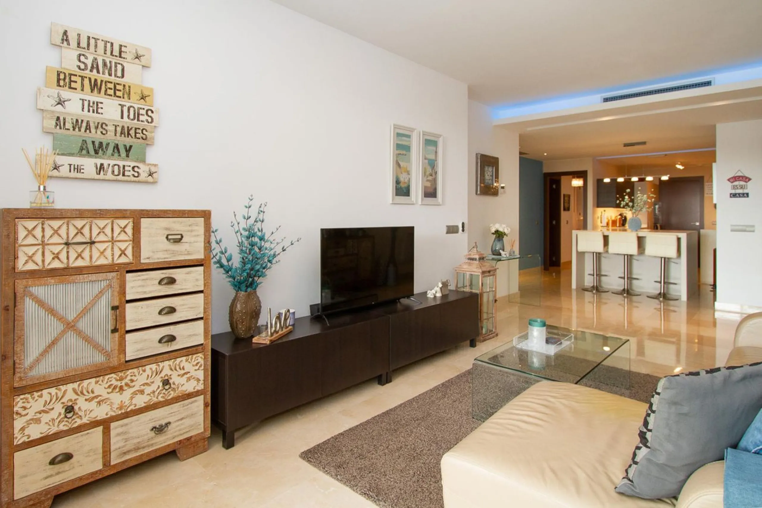 Apartment - Ground Floor Apartment в продаже в Marbella, Málaga. В доме 2 спален и 2 ванных комнат. Площадь дома 95 м²