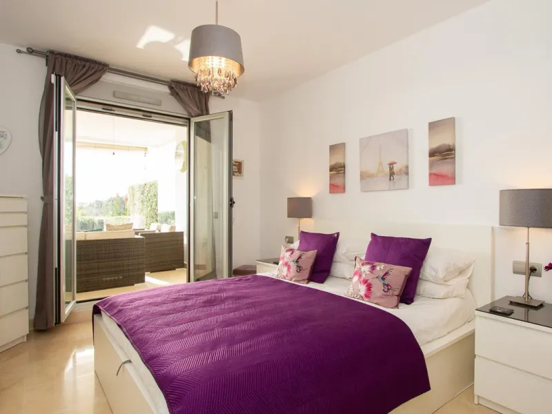 Apartment - Ground Floor Apartment в продаже в Marbella, Málaga. В доме 2 спален и 2 ванных комнат. Площадь дома 95 м²