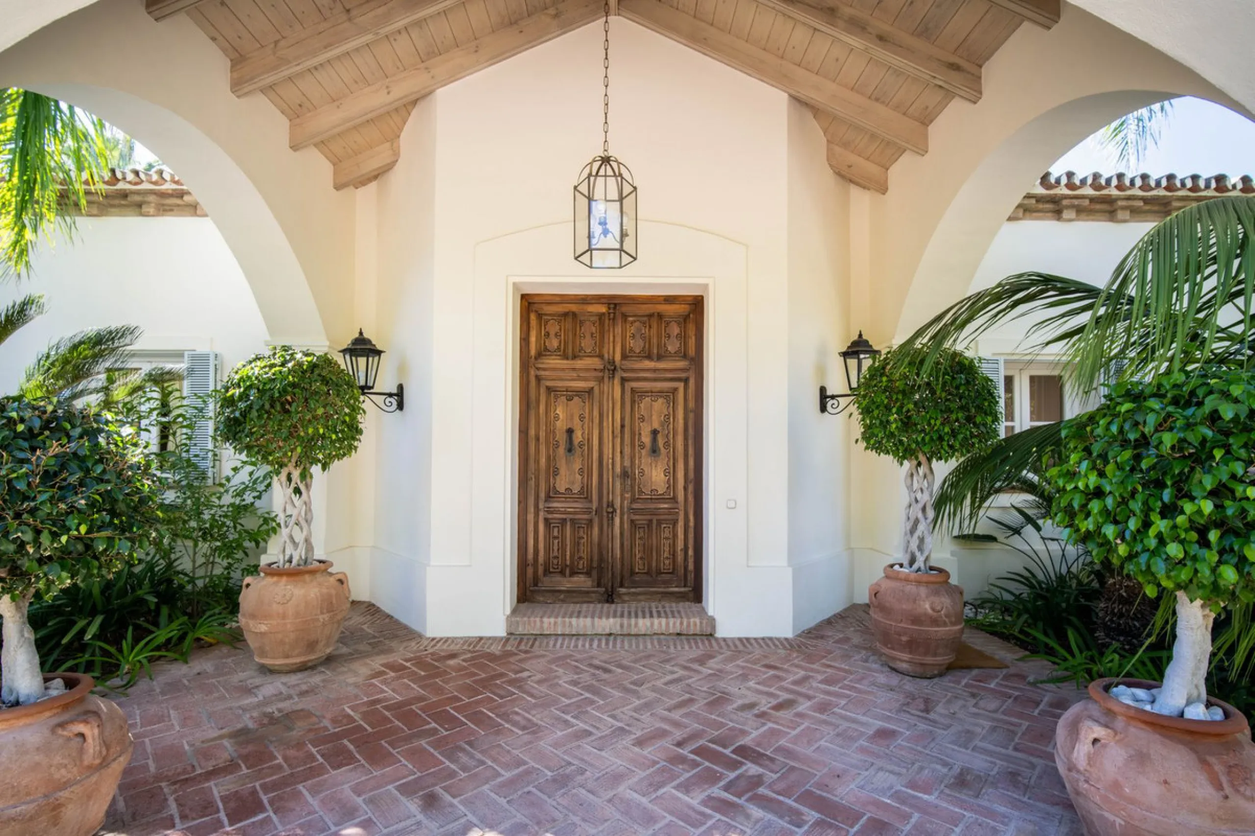 Mediterrane Villa mit Meerblick in Altos Reales, Marbella