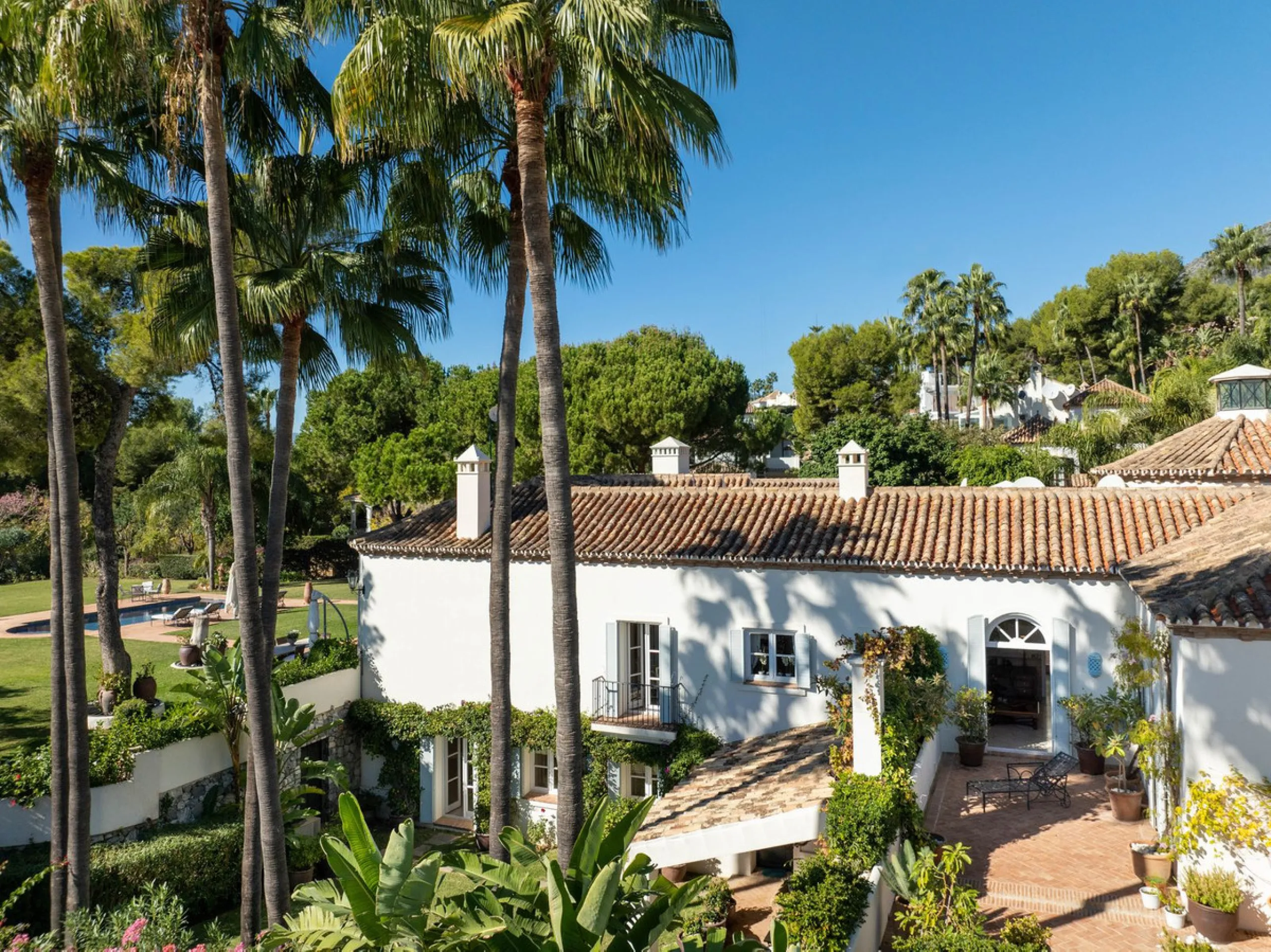 Mediterrane Villa mit Meerblick in Altos Reales, Marbella