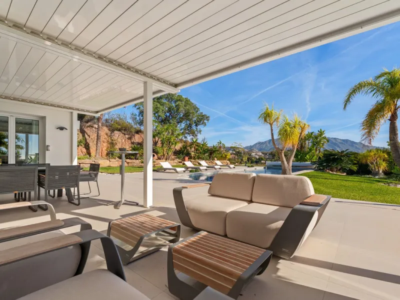 House - Detached Villa в продаже в Benahavís, Málaga. В доме 9 спален и 9 ванных комнат. Площадь дома 1177 м². Площадь участка 7881 м²