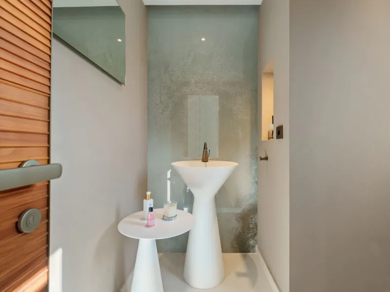 House - Detached Villa в продаже в Benahavís, Málaga. В доме 9 спален и 9 ванных комнат. Площадь дома 1177 м². Площадь участка 7881 м²
