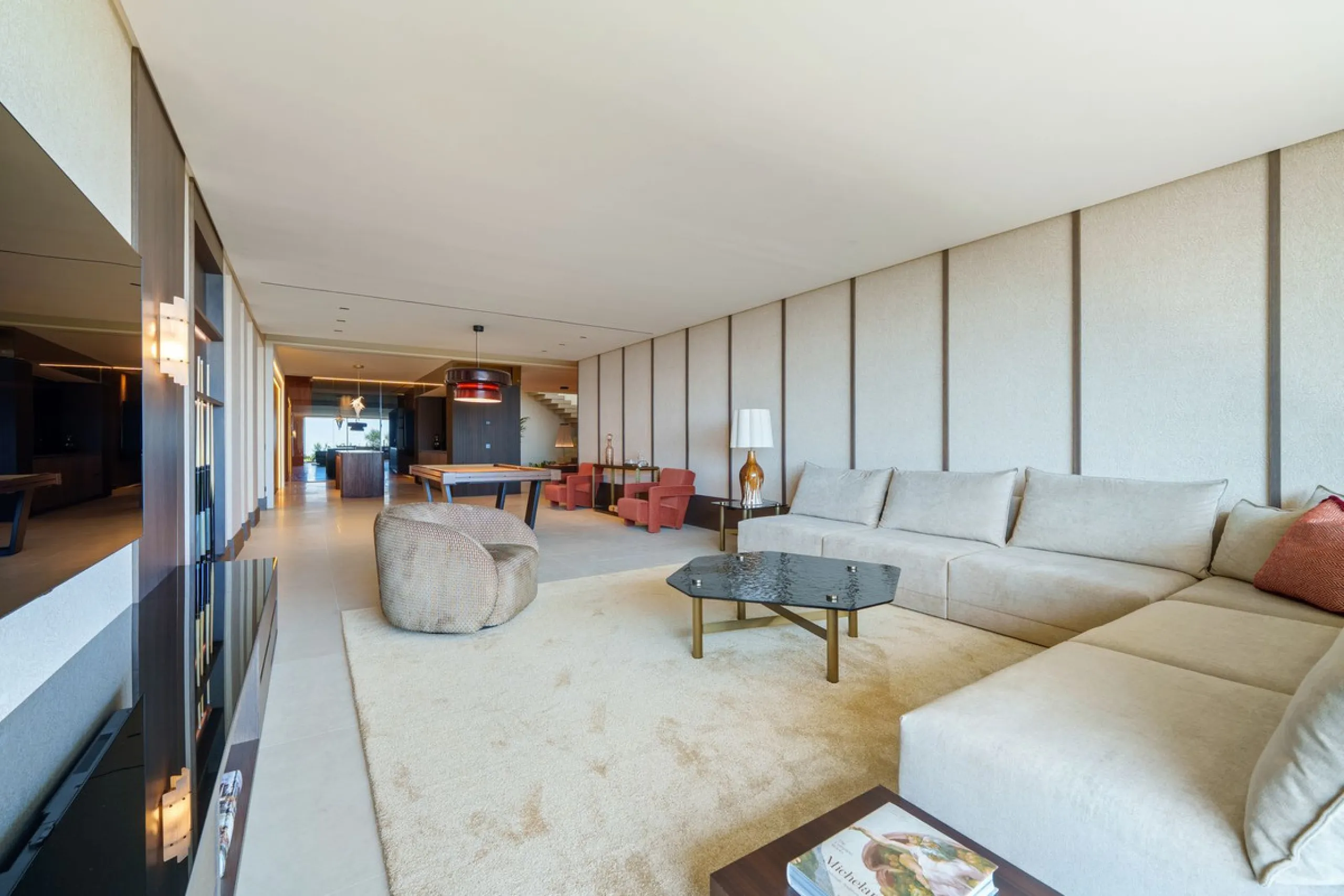 Architektenvilla mit Panoramablick in El Herrojo Alto, Benahavís