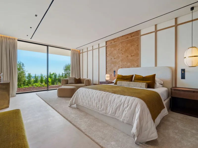Architektenvilla mit Panoramablick in El Herrojo Alto, Benahavís