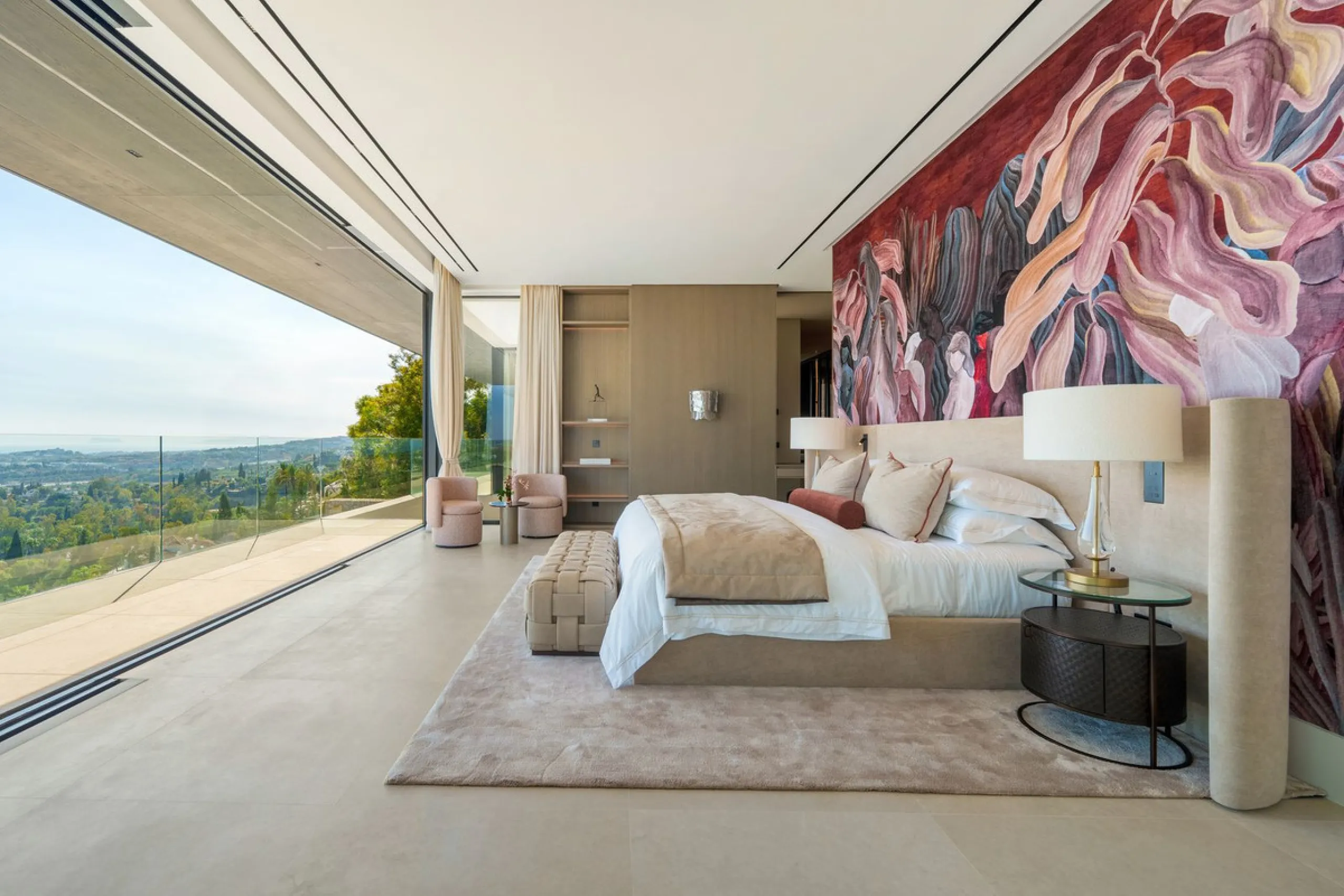 Architektenvilla mit Panoramablick in El Herrojo Alto, Benahavís
