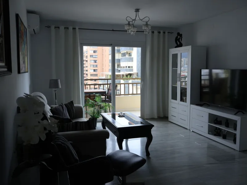 Apartment - Middle Floor Apartment в продаже в Fuengirola, Málaga. В доме 2 спален и 2 ванных комнат. Площадь дома 107 м²