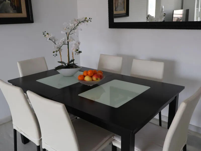 Apartment - Middle Floor Apartment в продаже в Fuengirola, Málaga. В доме 2 спален и 2 ванных комнат. Площадь дома 107 м²