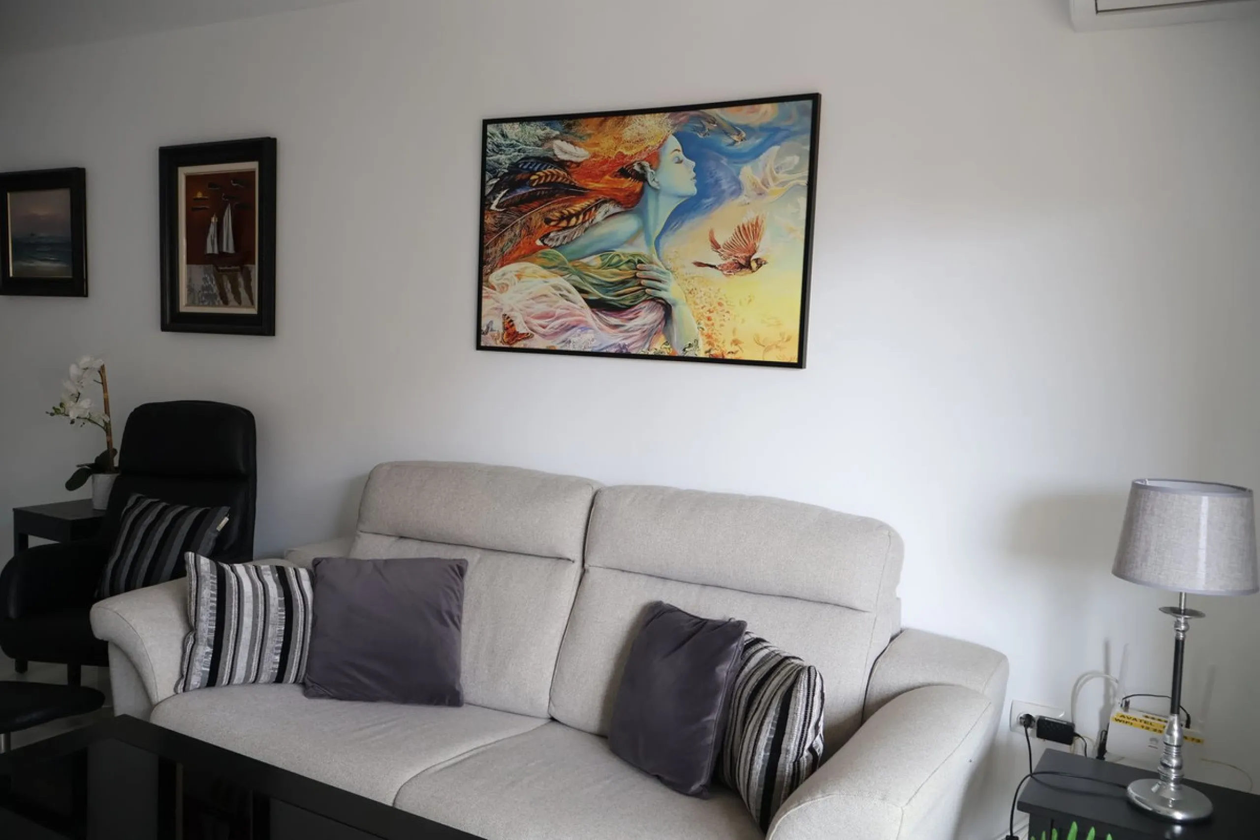 Apartment - Middle Floor Apartment в продаже в Fuengirola, Málaga. В доме 2 спален и 2 ванных комнат. Площадь дома 107 м²