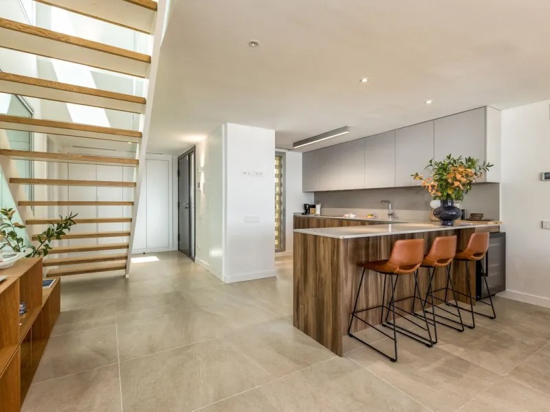4 Bedroom Corner Townhouse With Private Pool and Panoramic Sea, Gibraltar and Africa Views