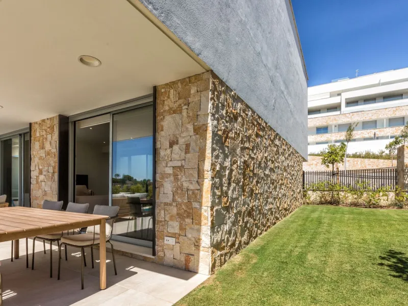 4 Bedroom Corner Townhouse With Private Pool and Panoramic Sea, Gibraltar and Africa Views