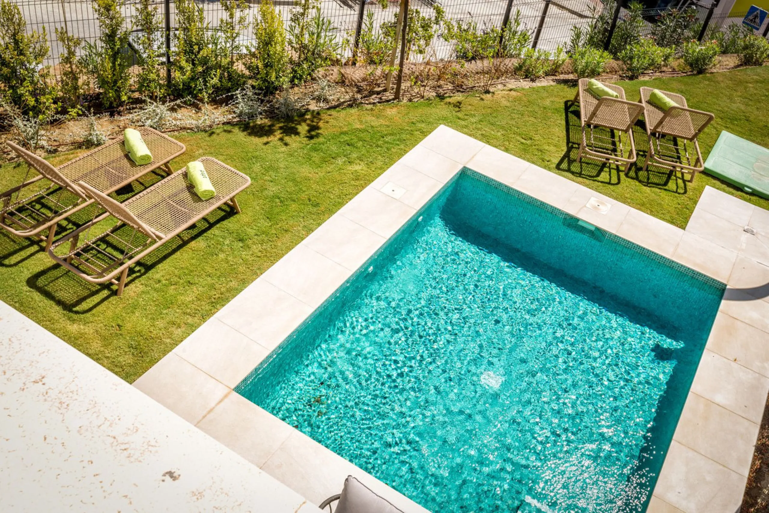 4 Bedroom Corner Townhouse With Private Pool and Panoramic Sea, Gibraltar and Africa Views