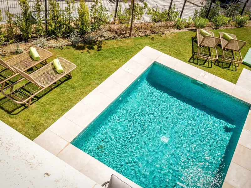 4 Bedroom Corner Townhouse With Private Pool and Panoramic Sea, Gibraltar and Africa Views