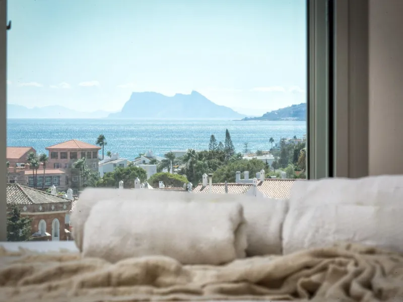 4 Bedroom Corner Townhouse With Private Pool and Panoramic Sea, Gibraltar and Africa Views