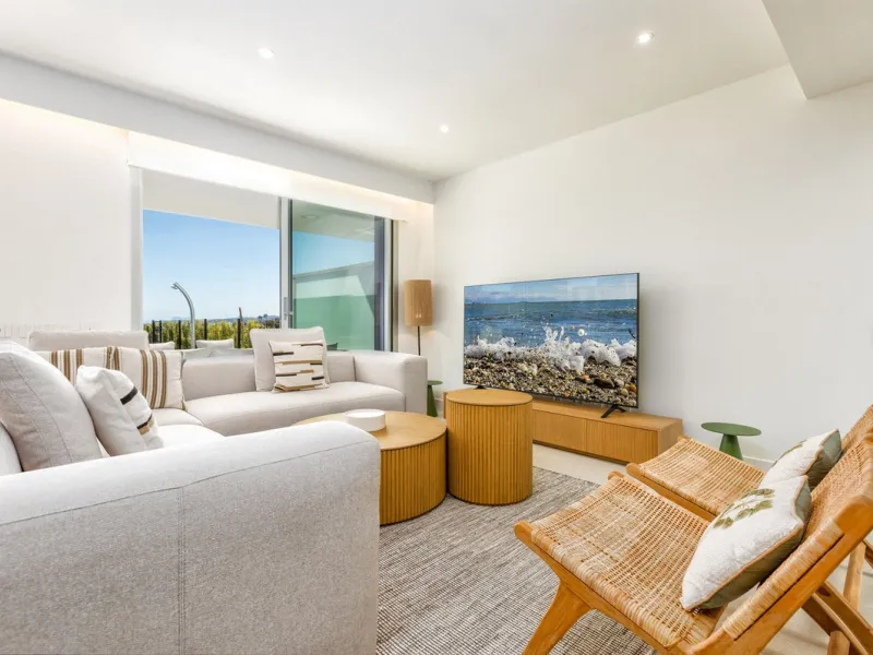 4 Bedroom Corner Townhouse With Private Pool and Panoramic Sea, Gibraltar and Africa Views