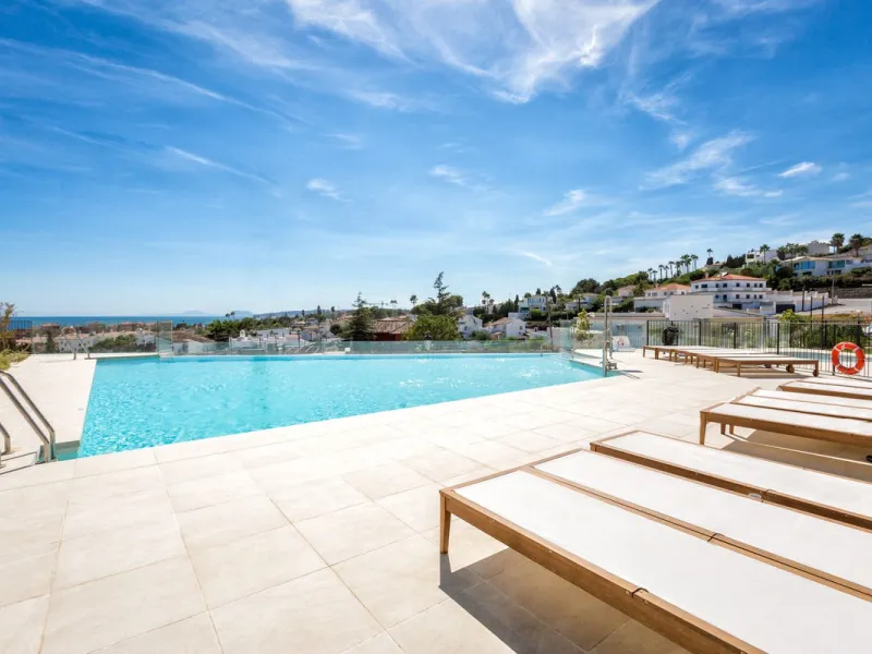 4 Bedroom Corner Townhouse With Private Pool and Panoramic Sea, Gibraltar and Africa Views