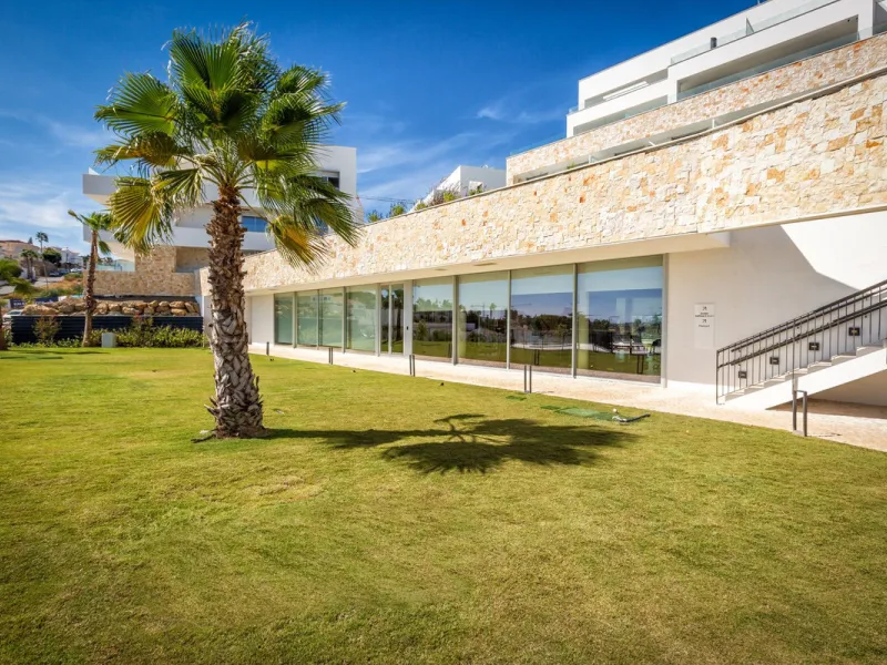 4 Bedroom Corner Townhouse With Private Pool and Panoramic Sea, Gibraltar and Africa Views