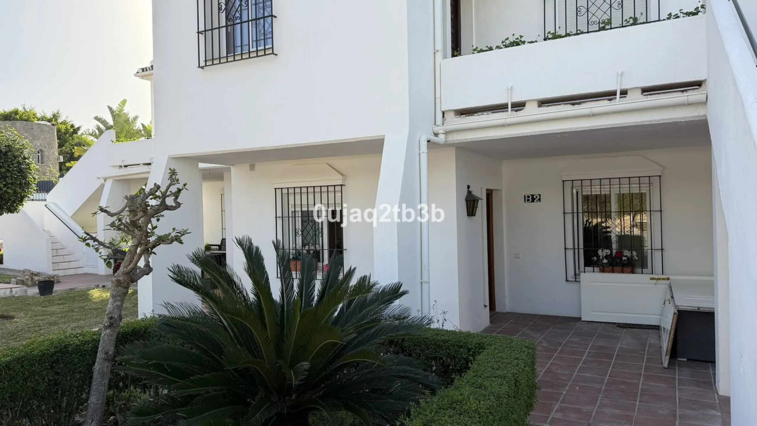Exclusive Ground Floor Apartment with Garden in Nueva Andalucía, Steps from Puerto Banús