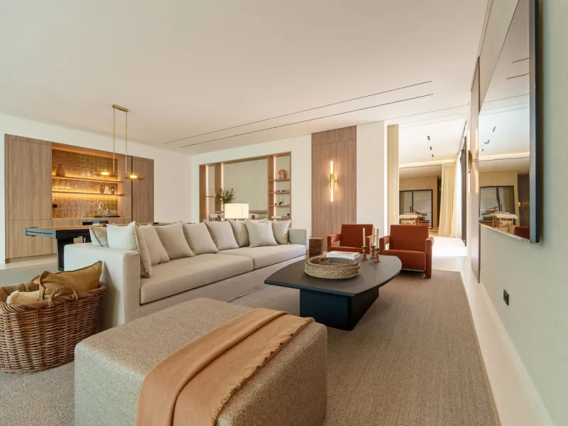 This villa is a masterpiece of contemporary architecture located in the prestigious Lomas de Marbella Club on Marbella's Golden Mile. Built across 1,460 m² on a 1,010 m² plot, this 5-bedroom residence embodies a perfect balance between elegance, privacy, 