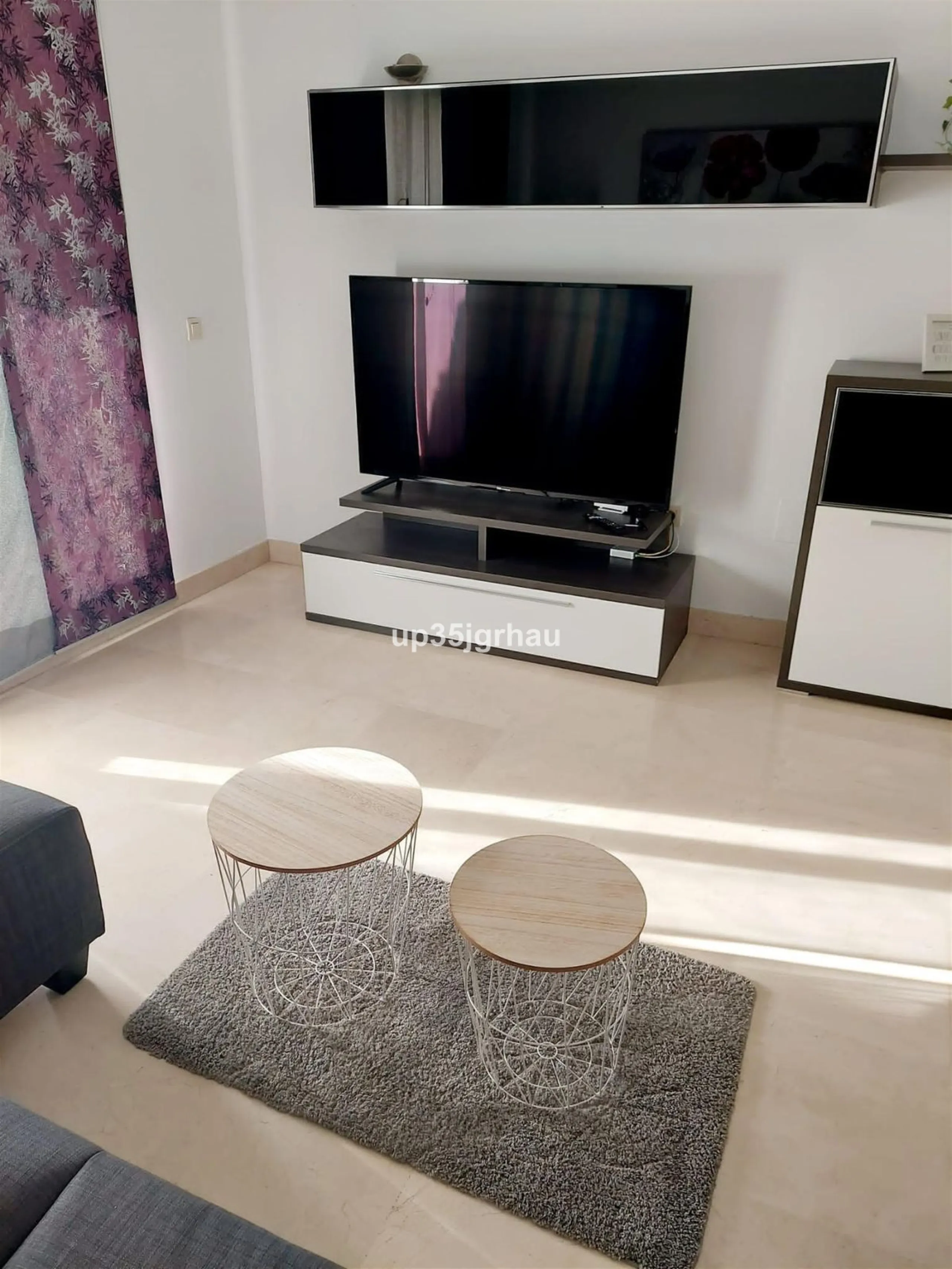 Fantastic ground floor apartment with private garden.