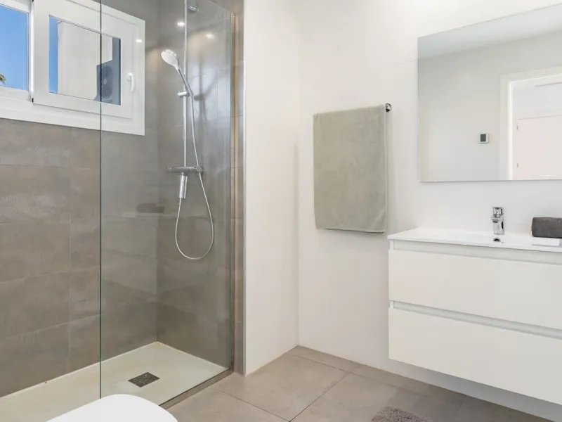 Contemporary villa with Scandinavian style, heated swimming pool, sauna and sea views in Fuengirola