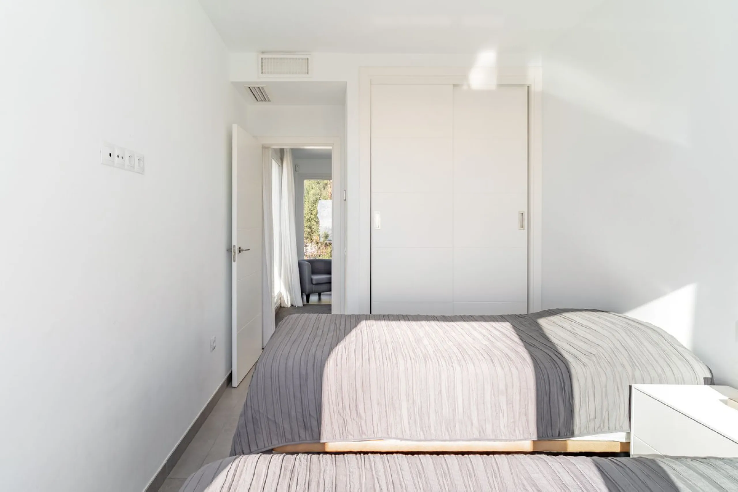 Contemporary villa with Scandinavian style, heated swimming pool, sauna and sea views in Fuengirola