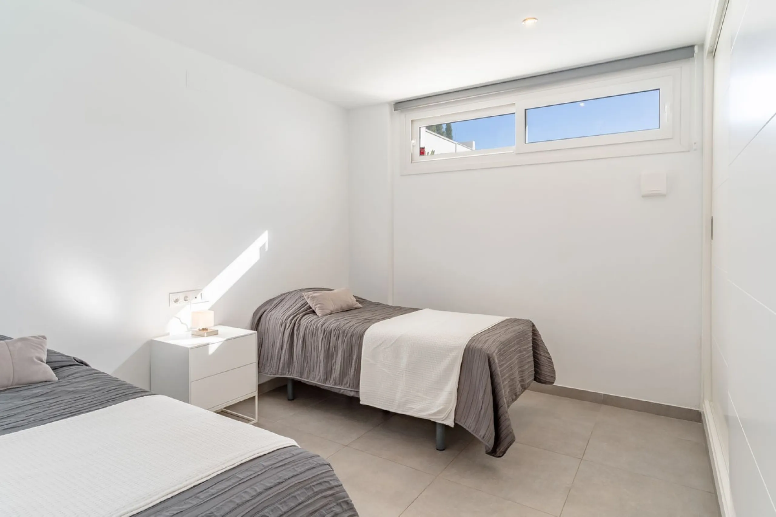 Contemporary villa with Scandinavian style, heated swimming pool, sauna and sea views in Fuengirola