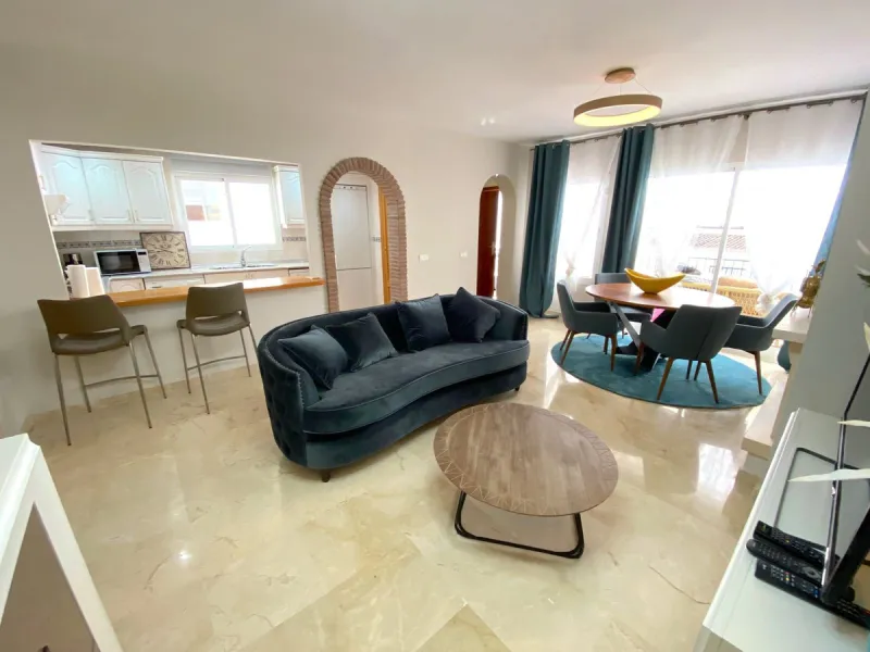Renovated apartment in Pinos de Aloha.