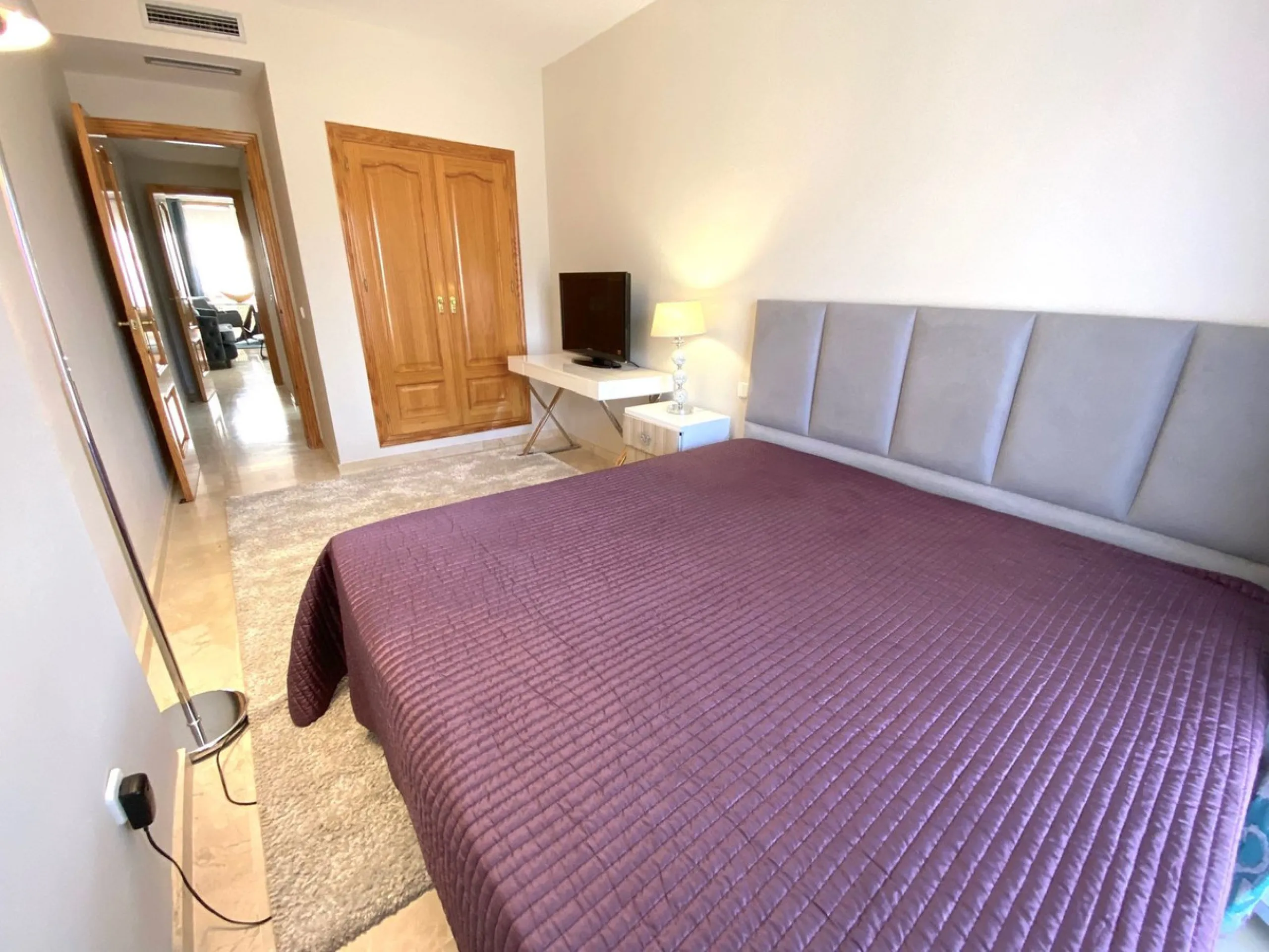 Renovated apartment in Pinos de Aloha.