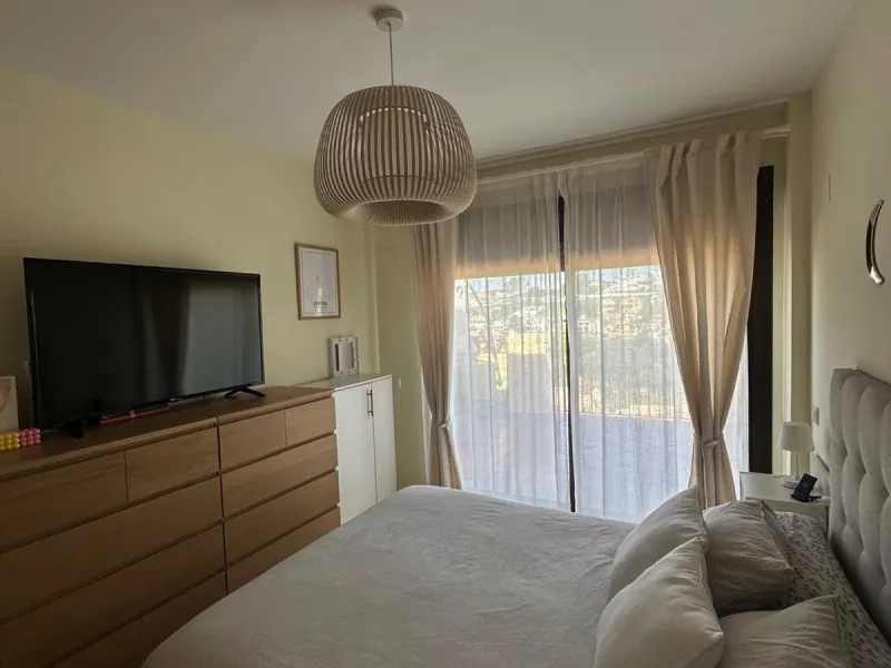 Stunning South-East Facing Penthouse with Panoramic Sea & Sierra Bermeja Views – Near Valle Romano & Azata Golf, Estepona