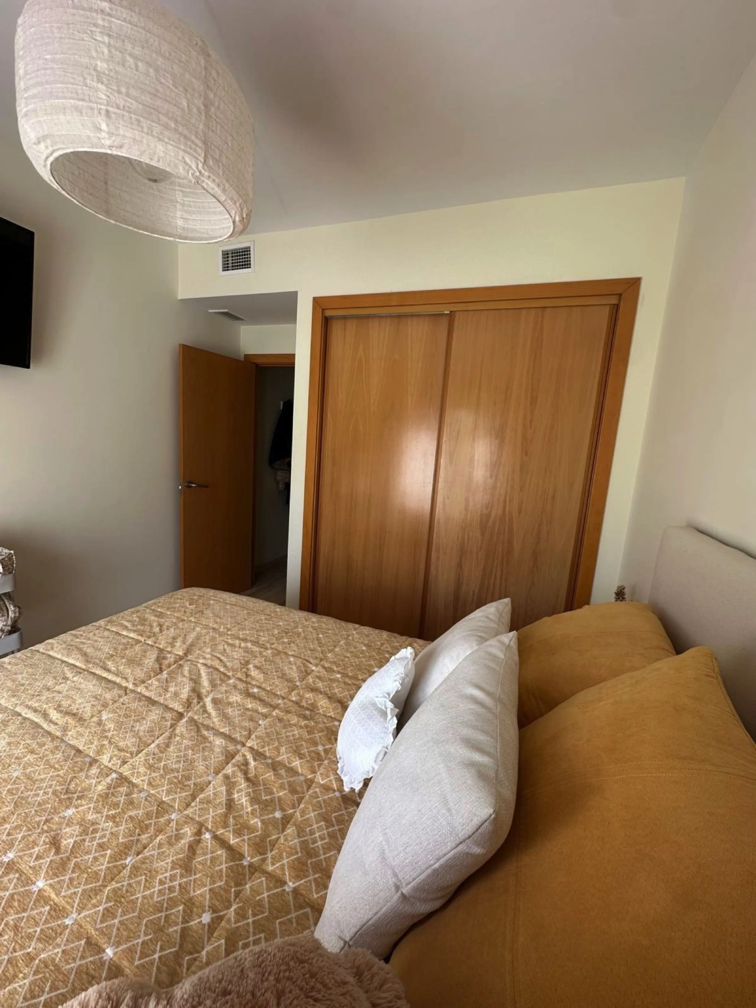 Stunning South-East Facing Penthouse with Panoramic Sea & Sierra Bermeja Views – Near Valle Romano & Azata Golf, Estepona
