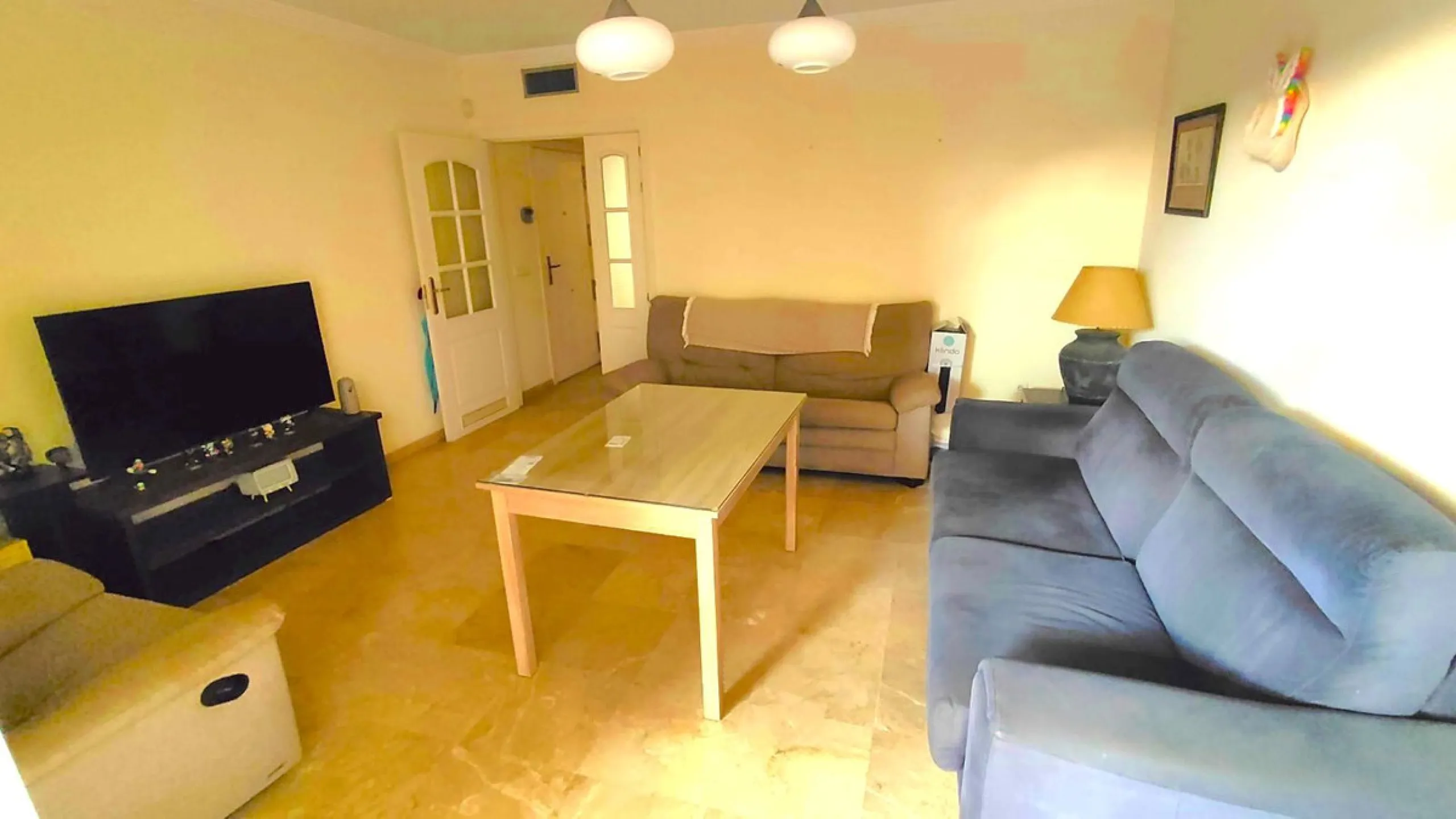 Beachfront 1-Bedroom Apartment with Reform Project to 2 Bedrooms Included – Avenida España, Puerto de Estepona