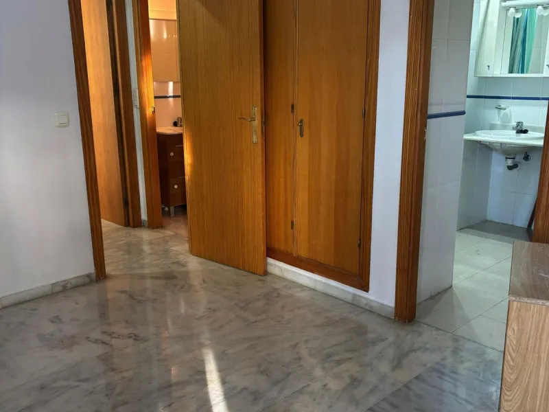 Apartment - Ground Floor Apartment в продаже в Estepona, Málaga. В доме 2 спален и 2 ванных комнат. Площадь дома 95 м²