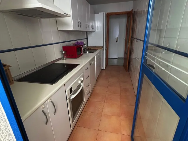 Apartment - Ground Floor Apartment в продаже в Estepona, Málaga. В доме 2 спален и 2 ванных комнат. Площадь дома 95 м²