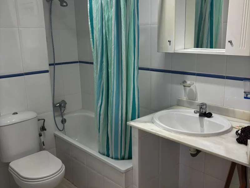 Apartment - Ground Floor Apartment в продаже в Estepona, Málaga. В доме 2 спален и 2 ванных комнат. Площадь дома 95 м²