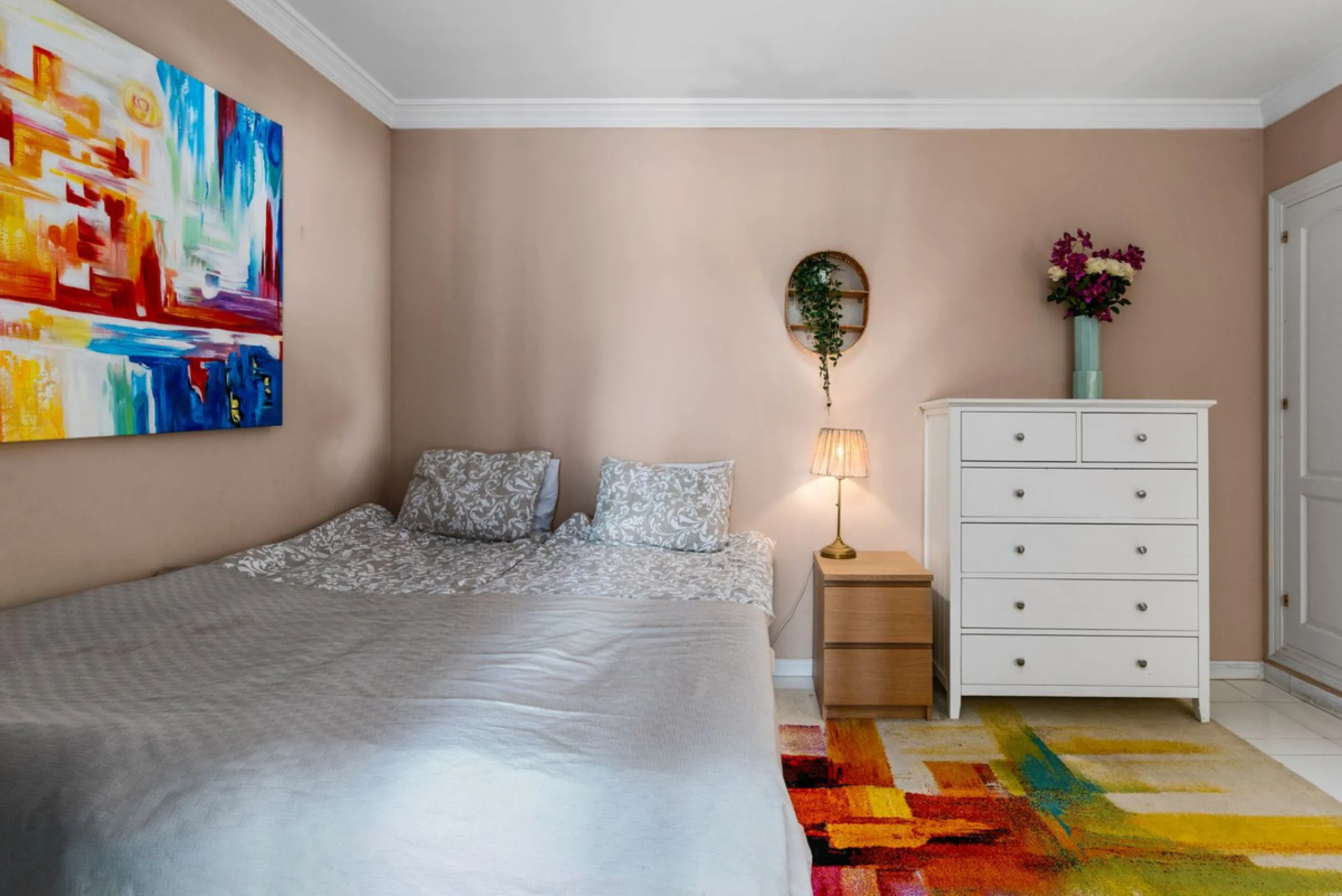 House - Townhouse в продаже в Marbella, Málaga. В доме 4 спален и 4 ванных комнат. Площадь дома 259 м²