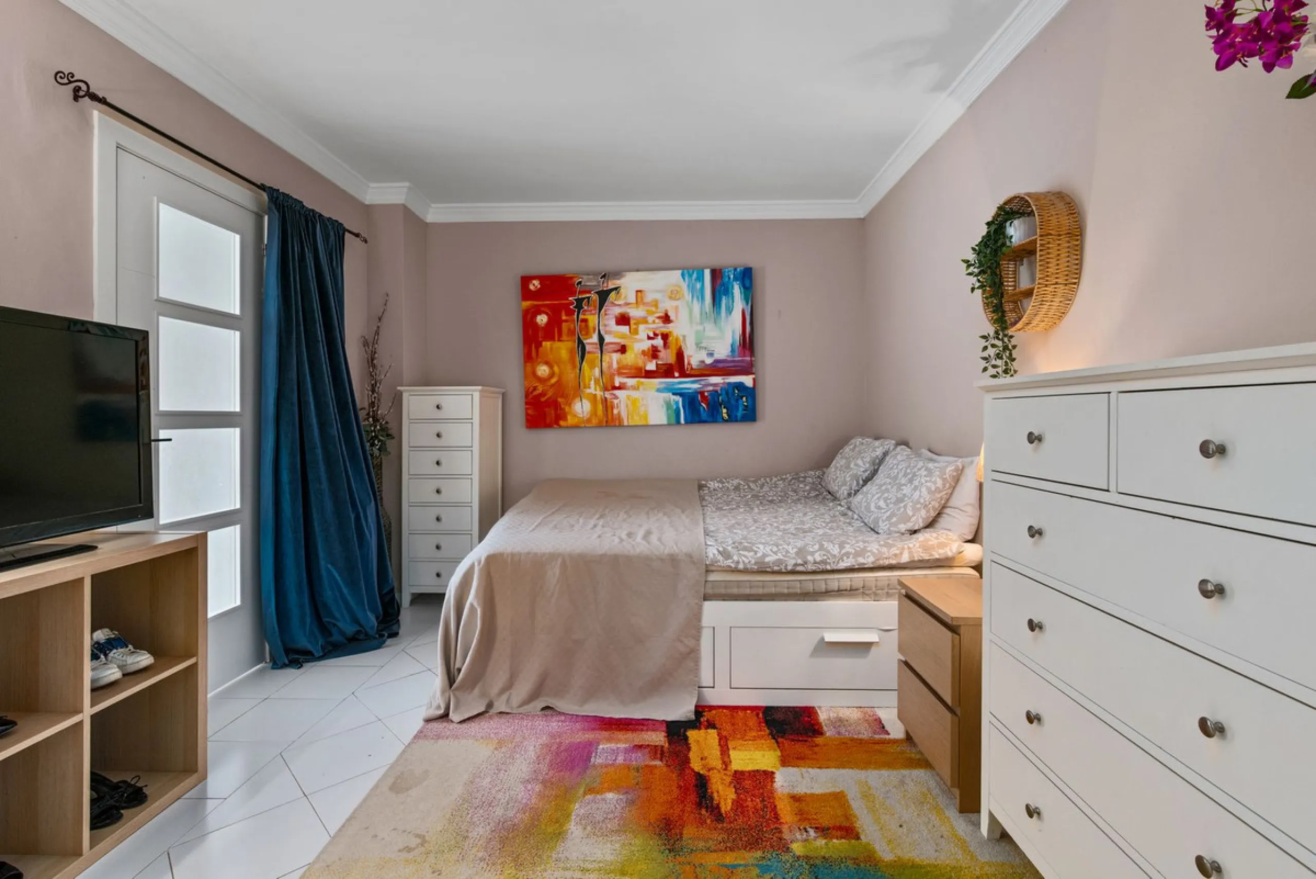 House - Townhouse в продаже в Marbella, Málaga. В доме 4 спален и 4 ванных комнат. Площадь дома 259 м²