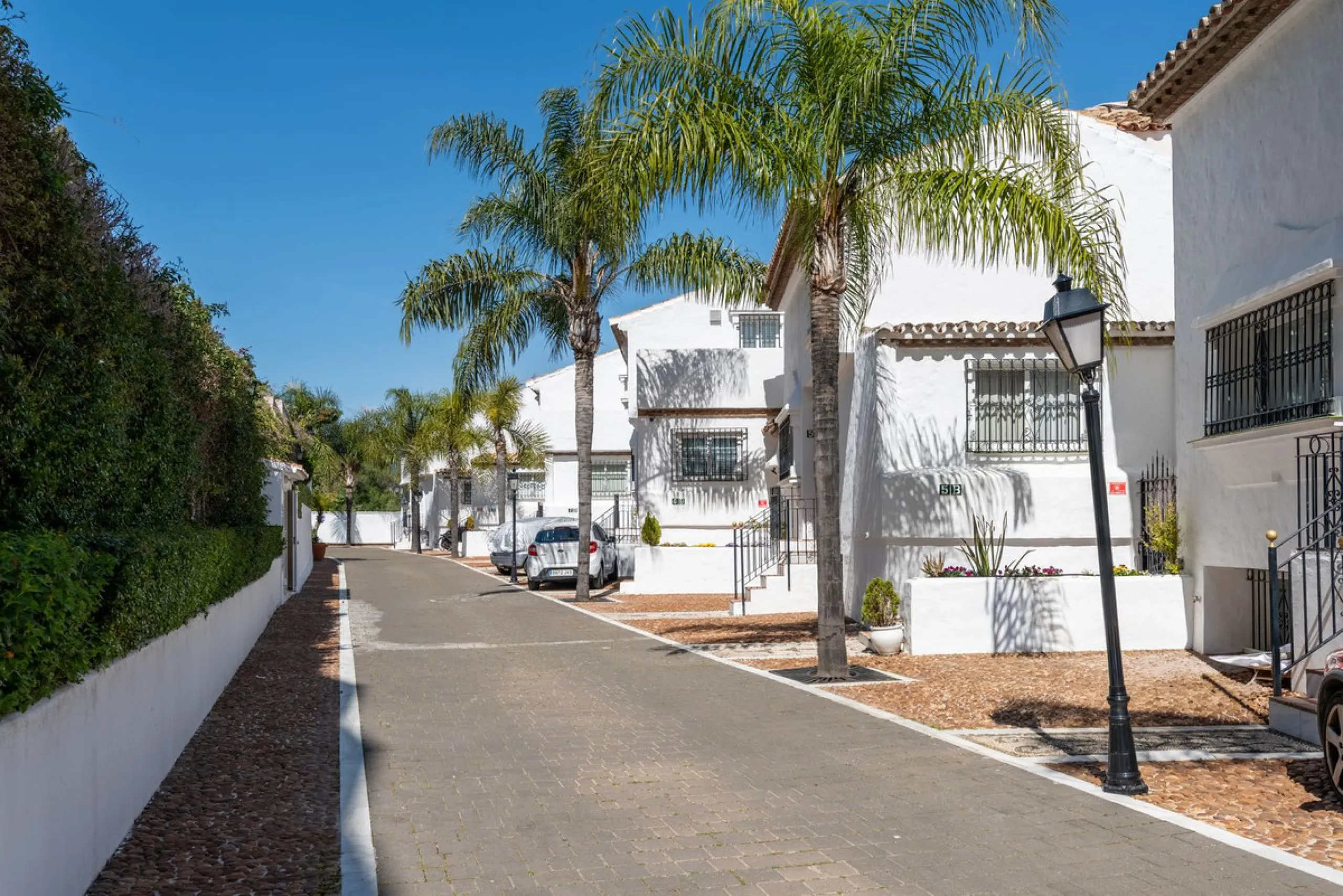 House - Townhouse в продаже в Marbella, Málaga. В доме 4 спален и 4 ванных комнат. Площадь дома 259 м²