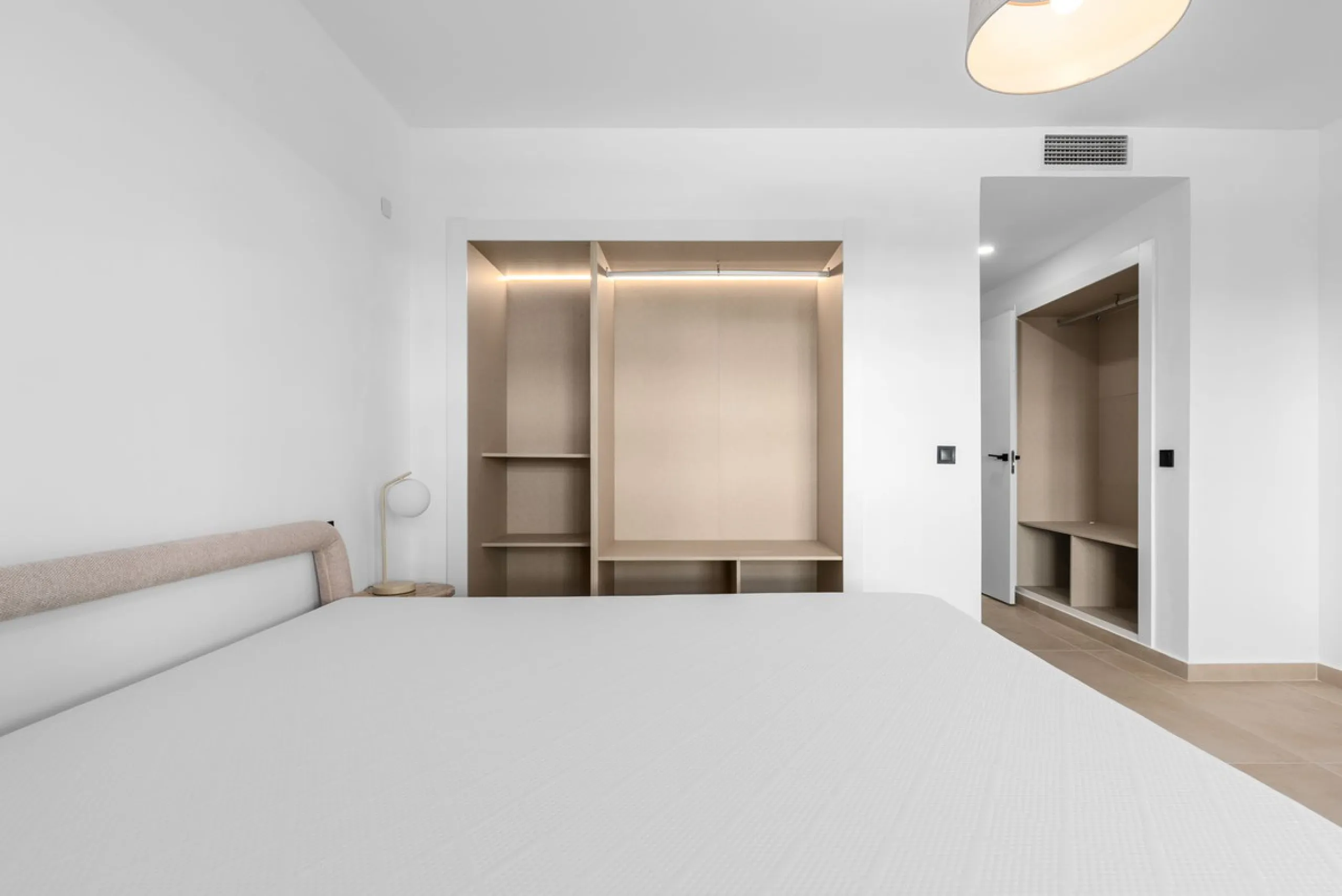 Apartment - Ground Floor Apartment в продаже в Marbella, Málaga. В доме 3 спален и 2 ванных комнат. Площадь дома 120 м²