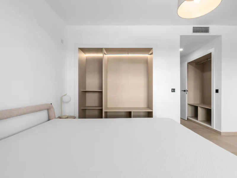 Apartment - Ground Floor Apartment в продаже в Marbella, Málaga. В доме 3 спален и 2 ванных комнат. Площадь дома 120 м²
