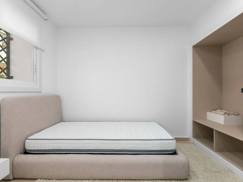 Apartment - Ground Floor Apartment в продаже в Marbella, Málaga. В доме 3 спален и 2 ванных комнат. Площадь дома 120 м²