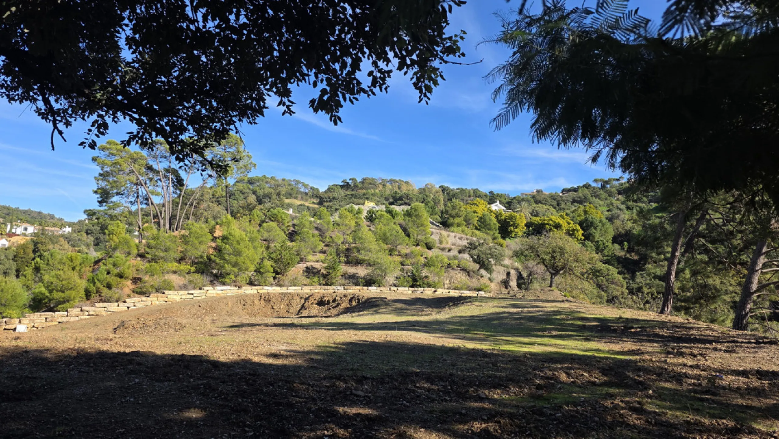 Plot - Land в продаже в Benahavís, Málaga. Площадь дома 1600 м². Площадь участка 5497 м²