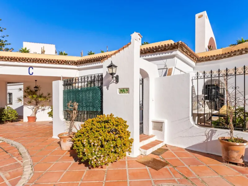 Exclusive Investment Opportunity in Cabopino Marina – 2 Apartments with Tourist License