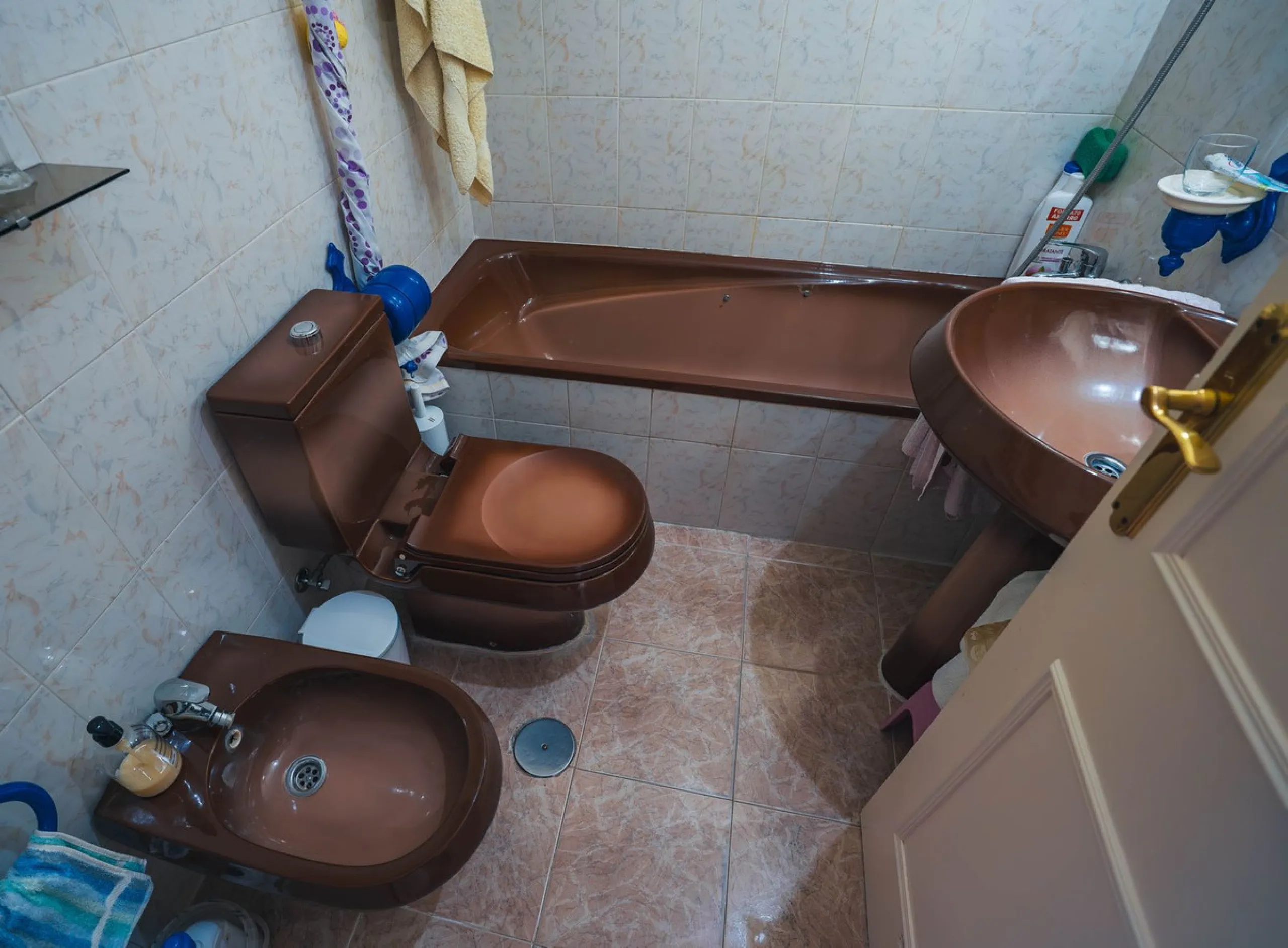 Your next family home awaits you in Doña Ermita, Las Lagunas!