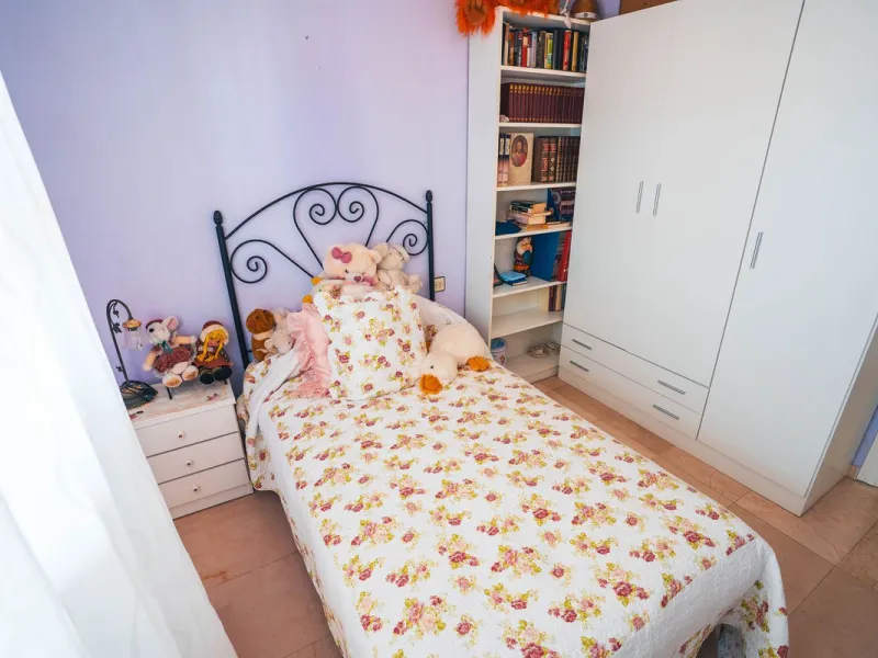 Your next family home awaits you in Doña Ermita, Las Lagunas!