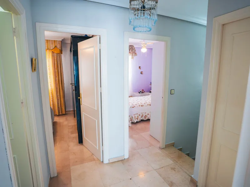 Your next family home awaits you in Doña Ermita, Las Lagunas!